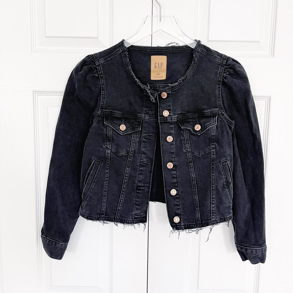 GAP Cropped Collarless Puff Sleeve Washed Black Denim Jacket Raw Hem